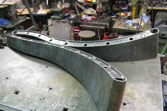 curved gate frame
